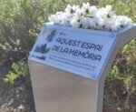 Veïns/Inaugurat el monòlit en record de les víctimes de la Covid-19 a Montcada i Reixac