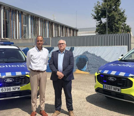 Veïns – Montcada i Reixac incorpora dos nous vehicles per a Policia Local equipats pel trasllat segur de persones detingudes