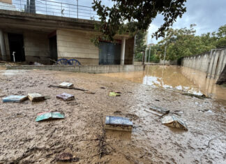Veïns – La Biblioteca Central de Cerdanyola romandrà tancada a causa dels greus danys provocats per l’aiguat